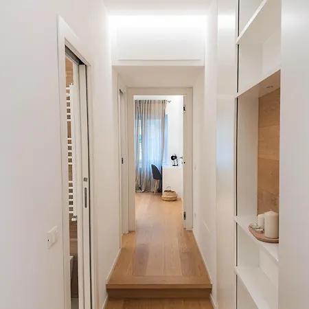 Domus Virago 130