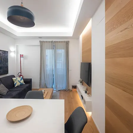 Domus Virago 130 *